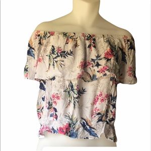 American Eagle Outfitters Crop Top